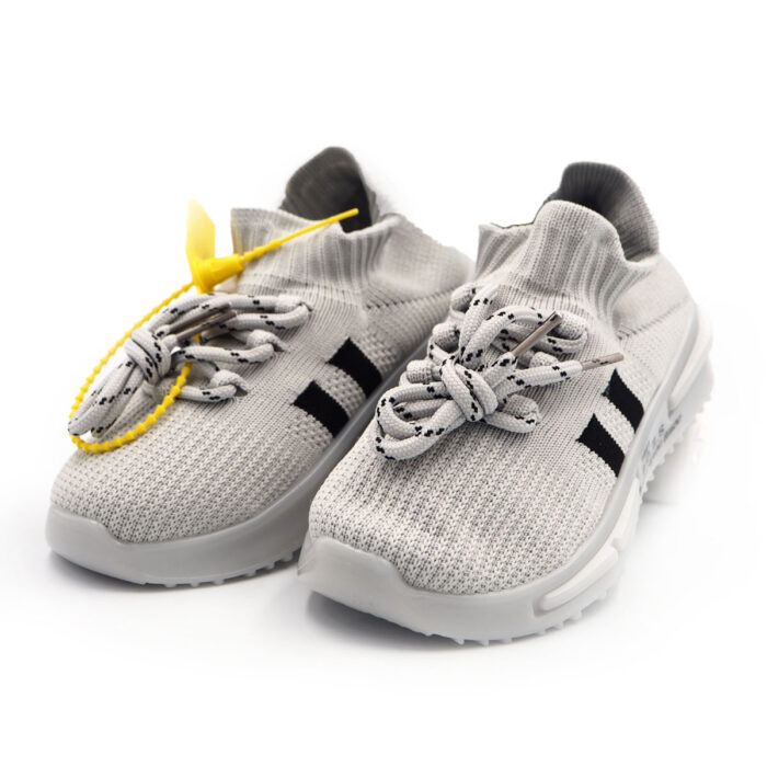 Fashionable Breathable Mesh Soft Sole Sports Shoes for Boys and Girls, (Gray Color fl2022-702)