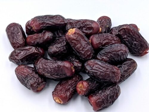 Kurma Safawi Grade AA (500g)  A Taste of Saudi Arabia in Every Bite - Explore the Dates Beyond Comparison