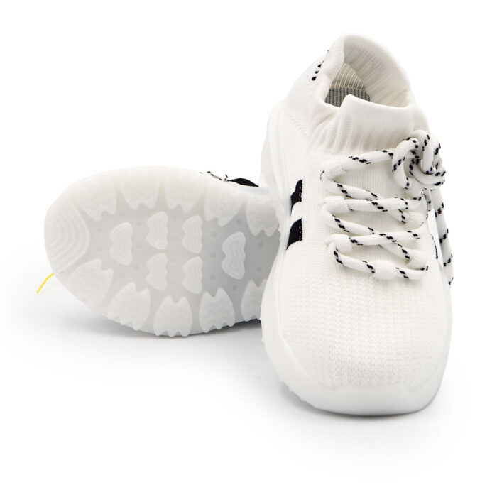 Fashionable Breathable Mesh Soft Sole Sports Shoes for Boys and Girls, (White Color  fl2022-702 ) - Image 5