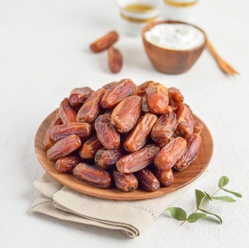 Mabroom Dates ( 1kg kurma ) from Madinah, Flavorful, Chewy, & Affordable, Lembut Kurma