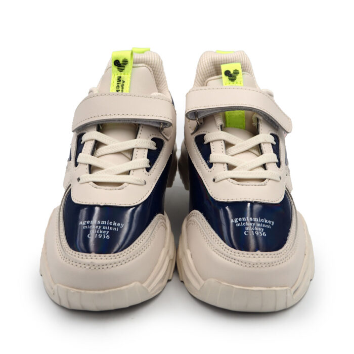 Classic Comfort: White Casual Shoes for Girls , Shoe for Perempuan - Wanita - Kasut (A- mk2352359 White) - Image 2
