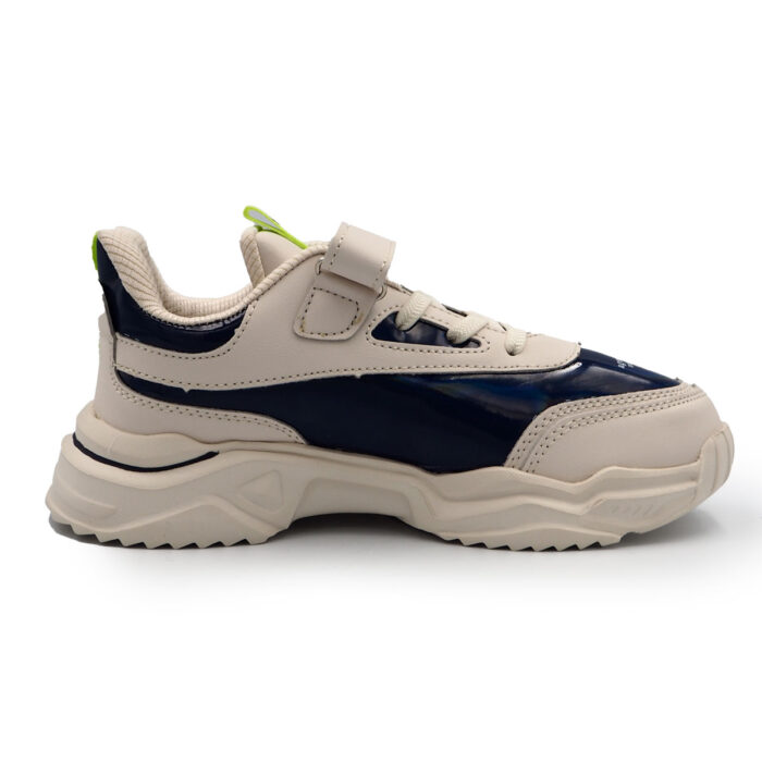 Classic Comfort: White Casual Shoes for Girls , Shoe for Perempuan - Wanita - Kasut (A- mk2352359 White) - Image 6