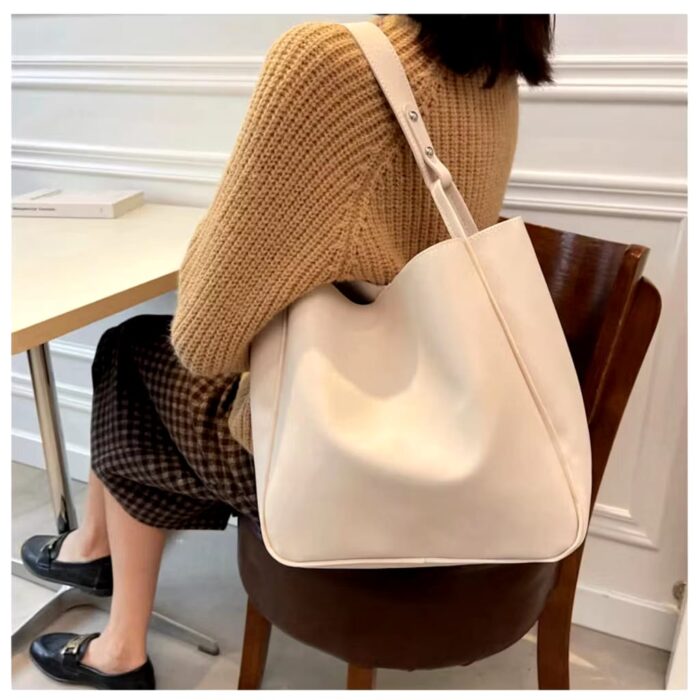 New Women Classy Fashion High Capacity  Premium PU Leather Shoulder Tote Bag For Women ( 8# A ) - Image 5
