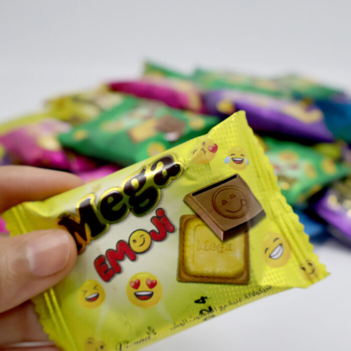 MEGA EMOJI RICH CHOCOLATE WITH CRUNCHY BISCUITS ,VIENNA HIGH QUALITY CHOCOLATE {250G, 500G, 1KG} - Image 4