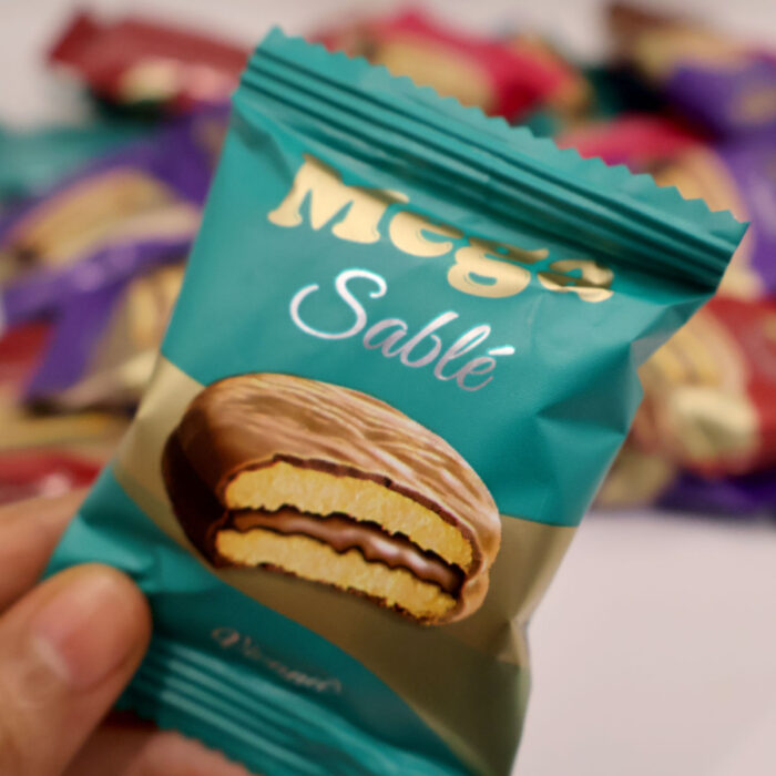MEGA SABLE BISCUITS FILLED WITH CREAM AND COVERED IN CHOCOLATE  ,VIENNA HIGH QUALITY CHOCOLATE {250G, 500G, 1KG} - Image 3