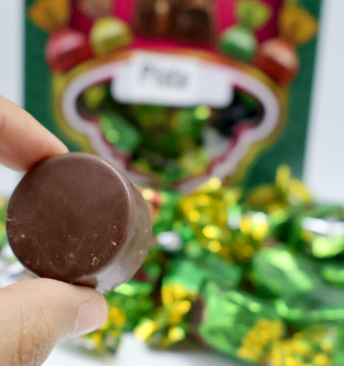 MAX TRUFFLES CHOCOLATE WITH A SMOOTH MELTING PISTACHIO FILLING {250G, 500G, 1KG} - Image 5