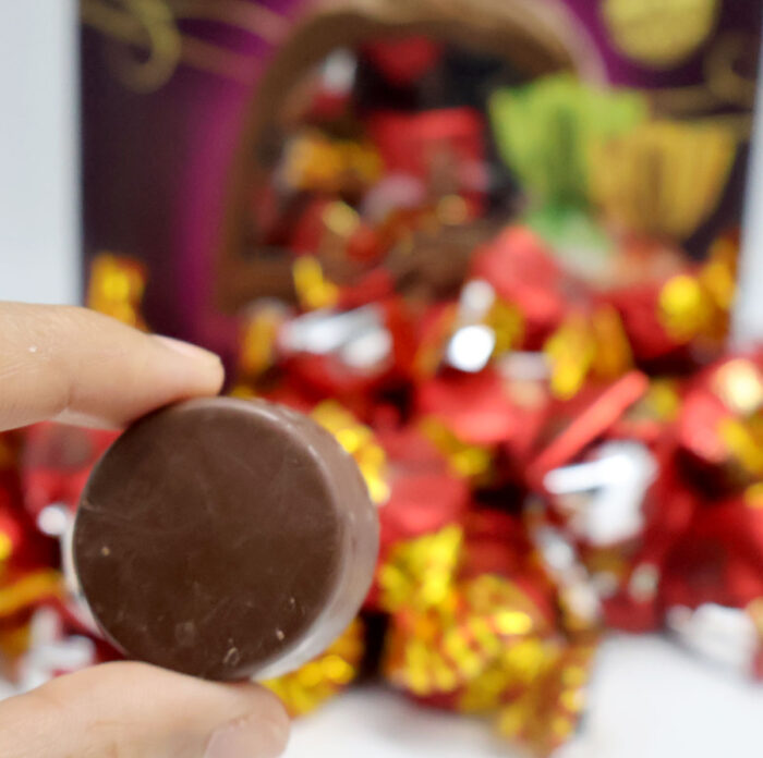 MAX TRUFFLES CHOCOLATE WITH A SMOOTH MELTING NUTELLA FILLING {250G, 500G, 1KG} - Image 4