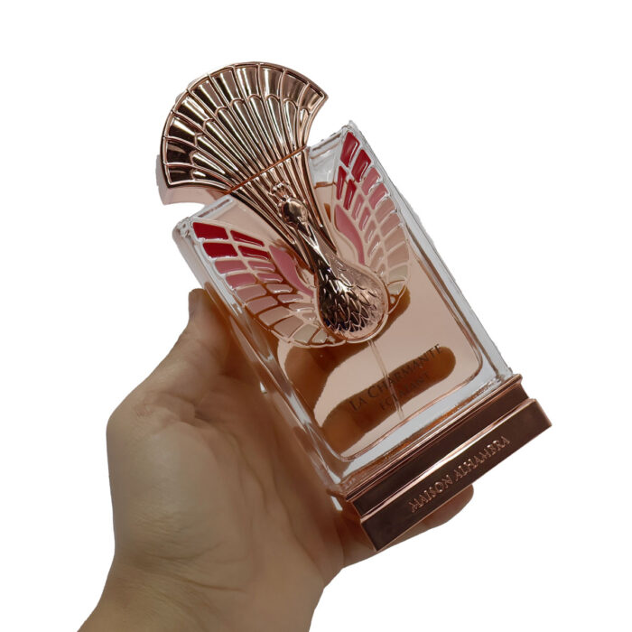 La Charmante Eclatant Perfume Minyak Wangi - 100ML Eau De Parfum Made By Maison Alhambra - Image 3